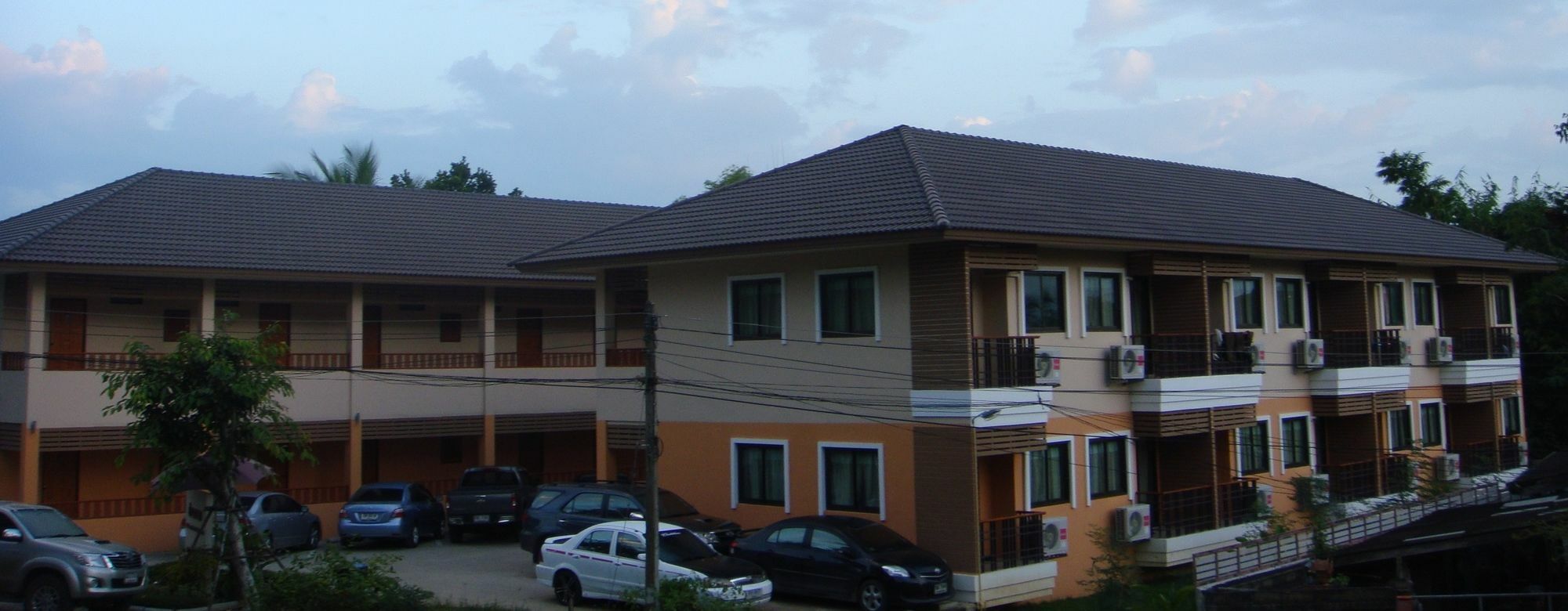 Banlanna Hotel Lampang Zewnętrze zdjęcie